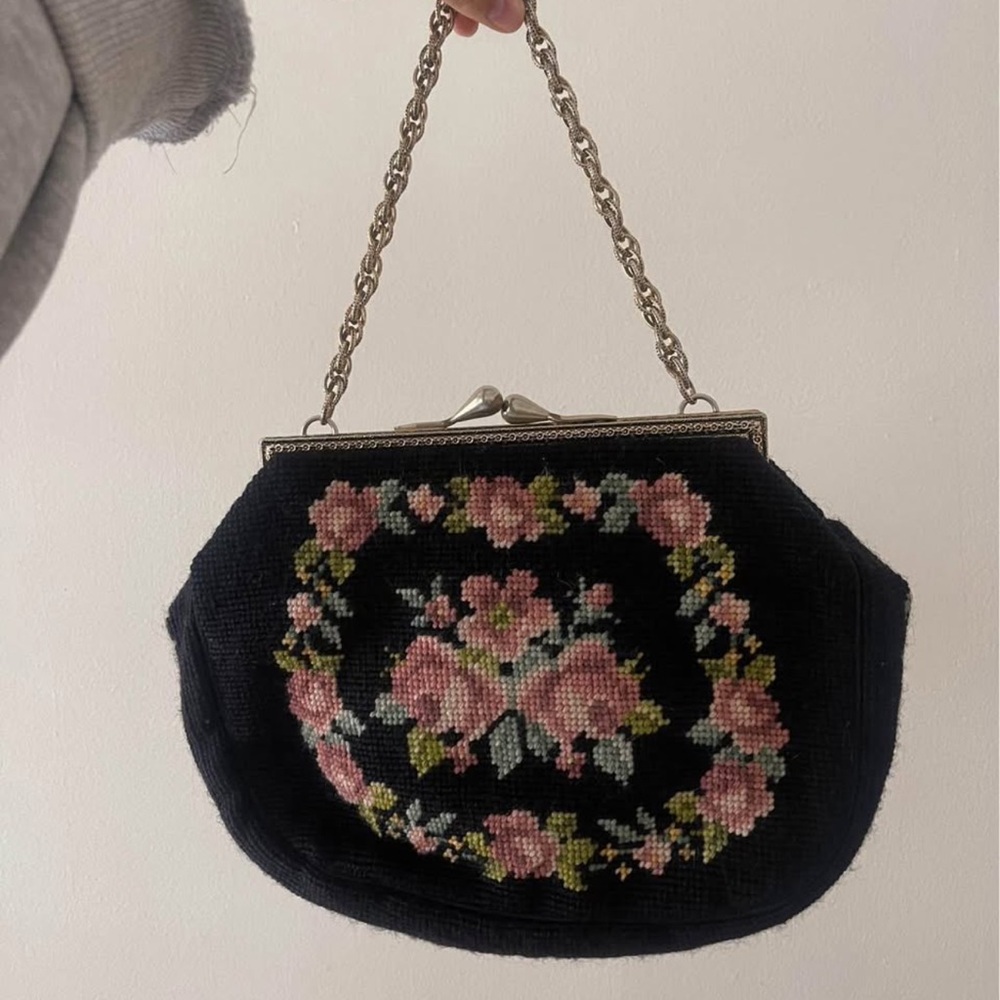 Vintage Black Floral Clutch with Chain